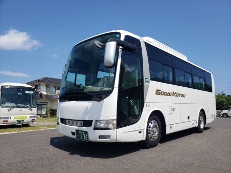 中型バス　136